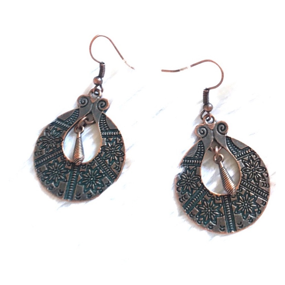 Antiqued Bronze Color Boho Dangle Floral Earrings